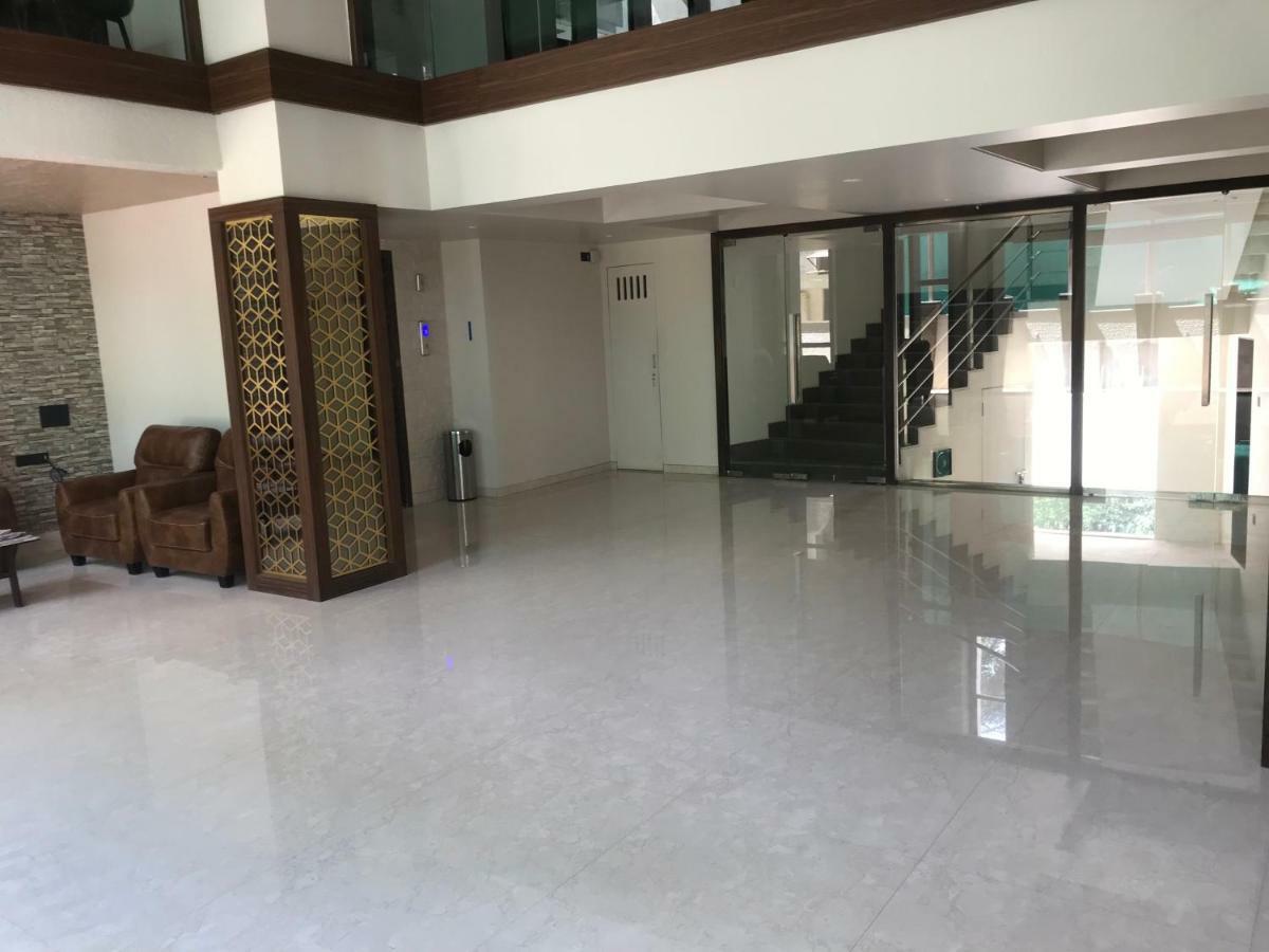 Kyriad Hotel Solapur By Othpl Luaran gambar