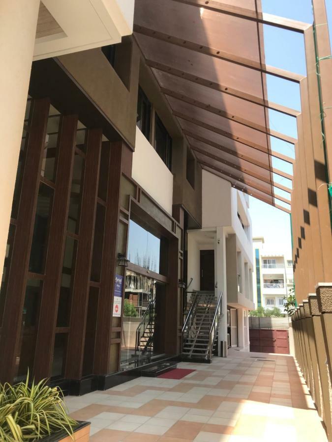 Kyriad Hotel Solapur By Othpl Luaran gambar