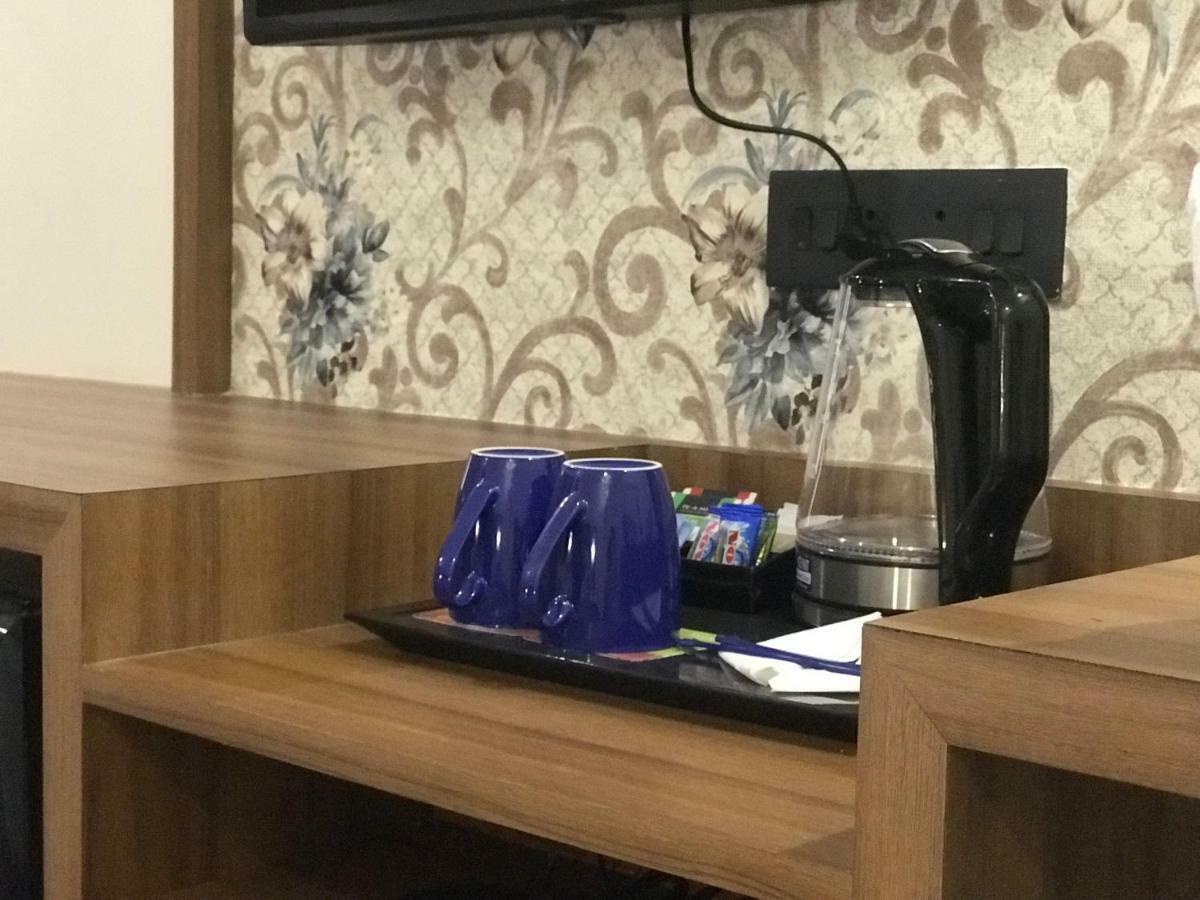 Kyriad Hotel Solapur By Othpl Luaran gambar