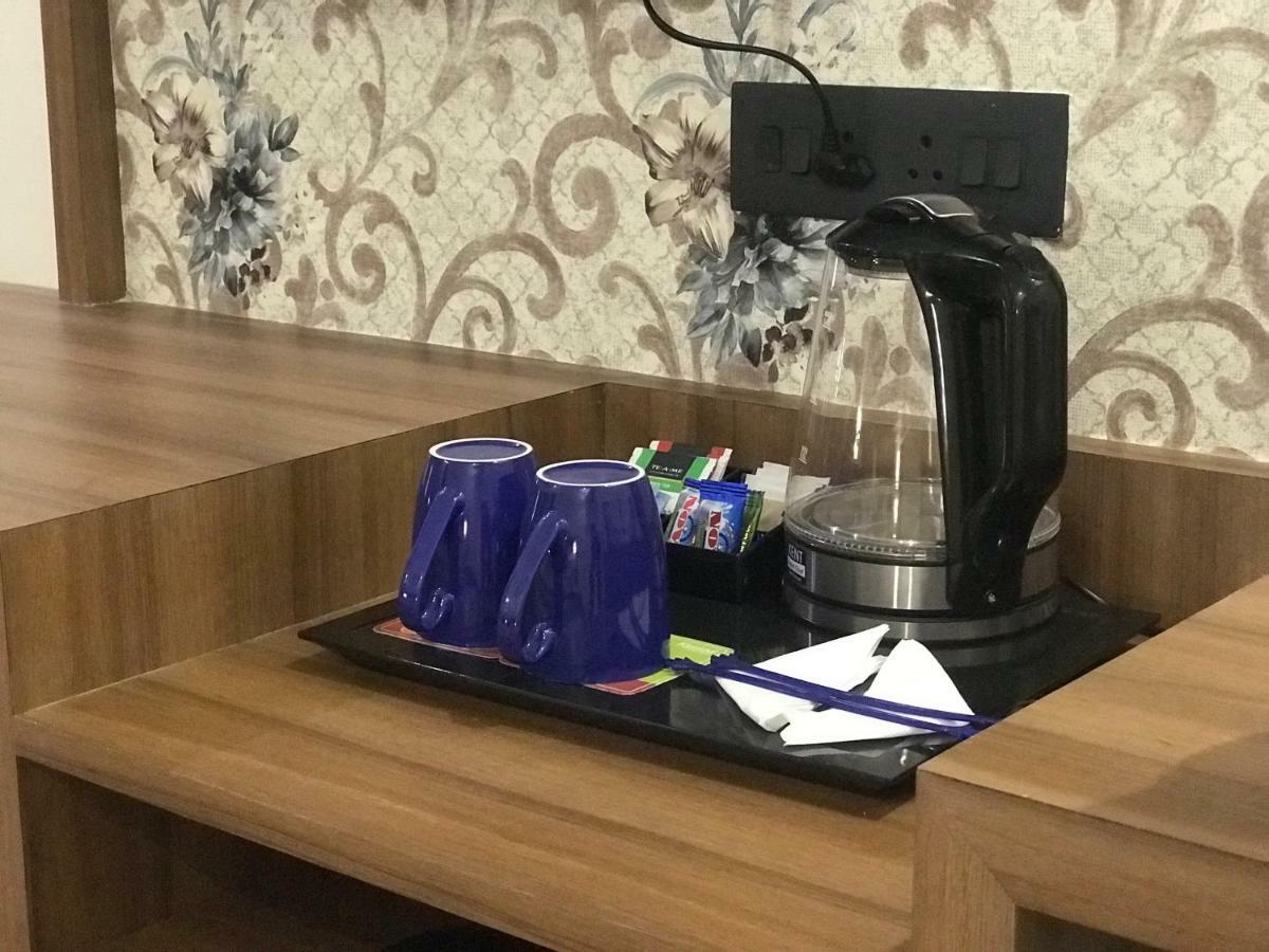 Kyriad Hotel Solapur By Othpl Luaran gambar
